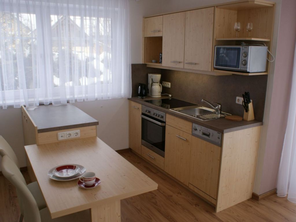Küche Apartment mit 1 Schlafzimmer - Auwirt Hallein